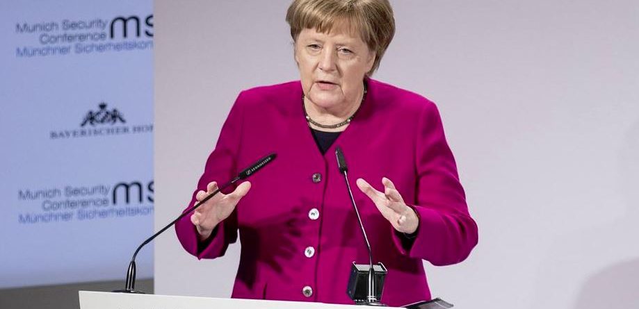 Momenti i guximshëm i Merkelit në Mynih