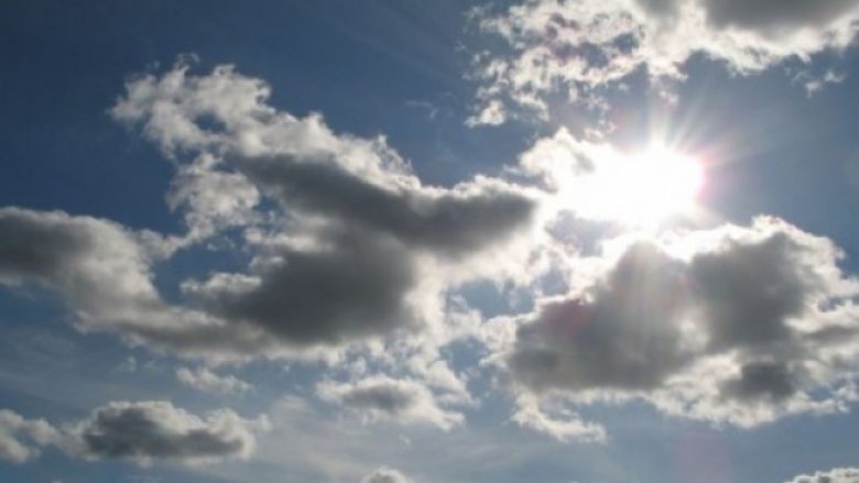 Parashikimi i motit, e premte 22 shkurt