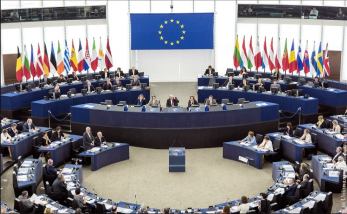 Kriza politike, gati delegacioni i PE për negociata, takime me krerët e politikës