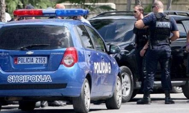 Zbulohet banda e grabitësve, një arrestohet, dy në kërkim