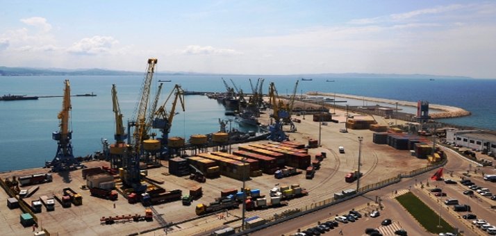 Defekti që tmerroi 280 pasagjerët e tragetit Durrës-Bari, reagon Drejtoria Detare