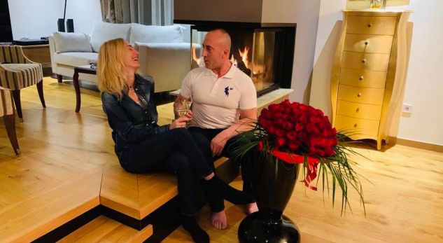 Ramushi bëhet romantik për Shën Valentin