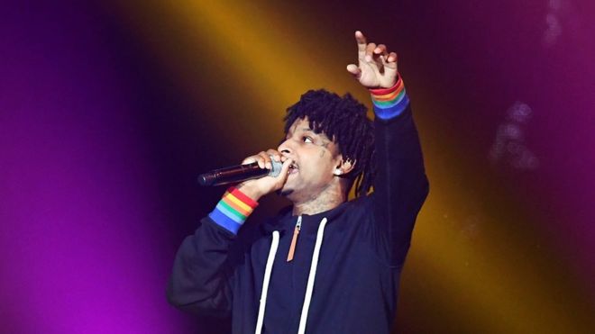 Reperi arrestohet në SHBA pasi u zbulua se ishte shtetas britanik