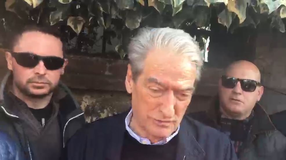 Garda i hoqi mbrojtjen ligjore, Berisha: Gjest frikacak dhe hakmarrës i Edi Ramës