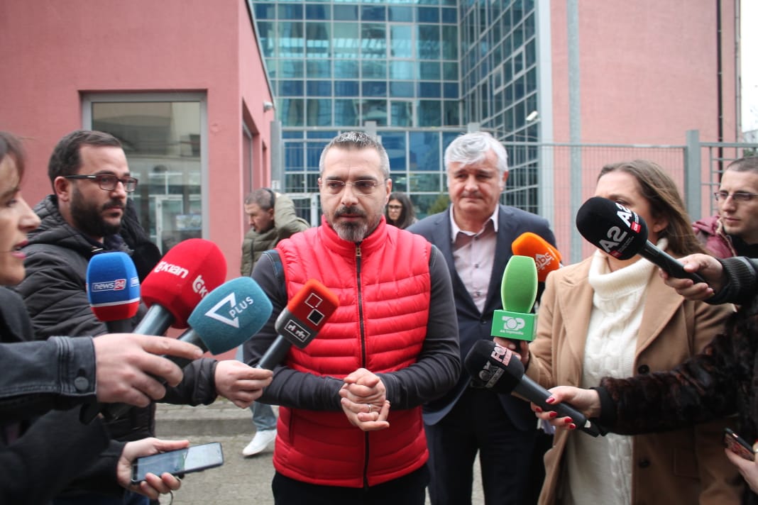 Krimet e Rënda pranojnë kërkesën e Tahirit. Çfarë do të ndodhë me gjykimin e tij