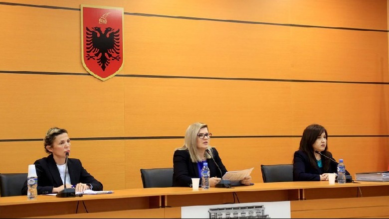 Vila me papafingo “djeg” kreun e Prokurorisë së Lushnjes