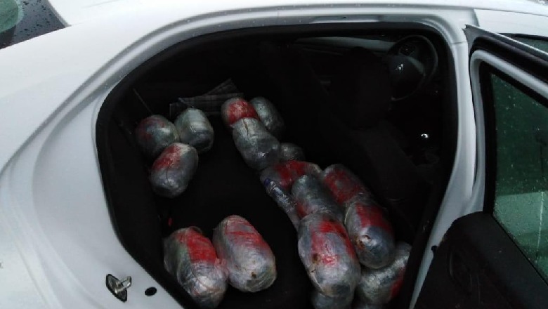 Mbushën makinën me qira me drogë, kapen shqiptarët në Greqi