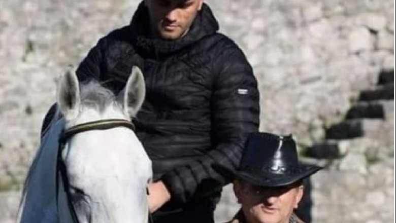 I vranë babanë dhe xhaxhanë, Asmer Bilali shpërndan lajmin: Lamtumirë kampionë