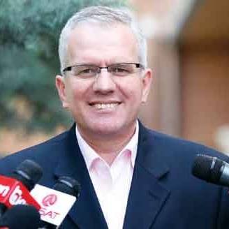 Pak orë para protestës, Xhaferaj karikon demokratët e Durrësit