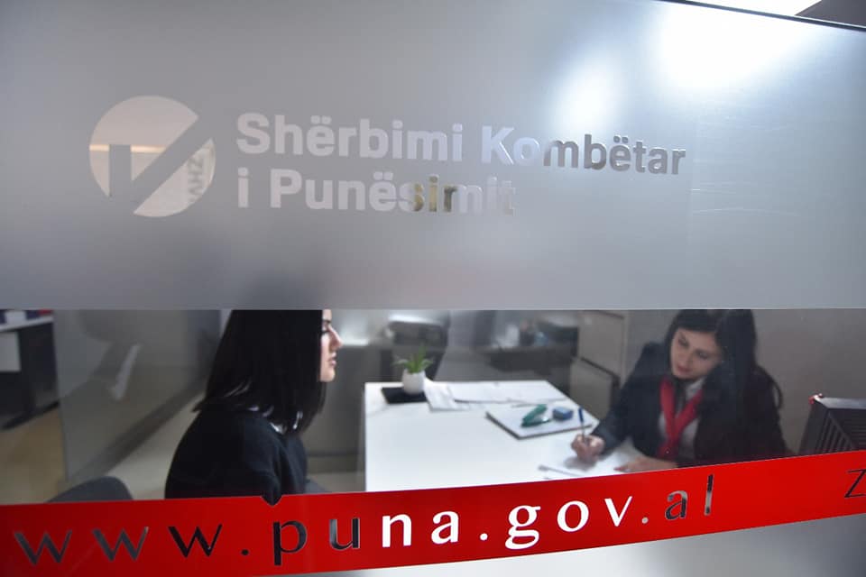 Durrës, Zyra e Punës njofton vendet e lira në profesione të ndryshme