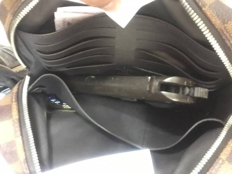 Me armë në makinë, arrestohet “i forti”, në kërkim një tjetër