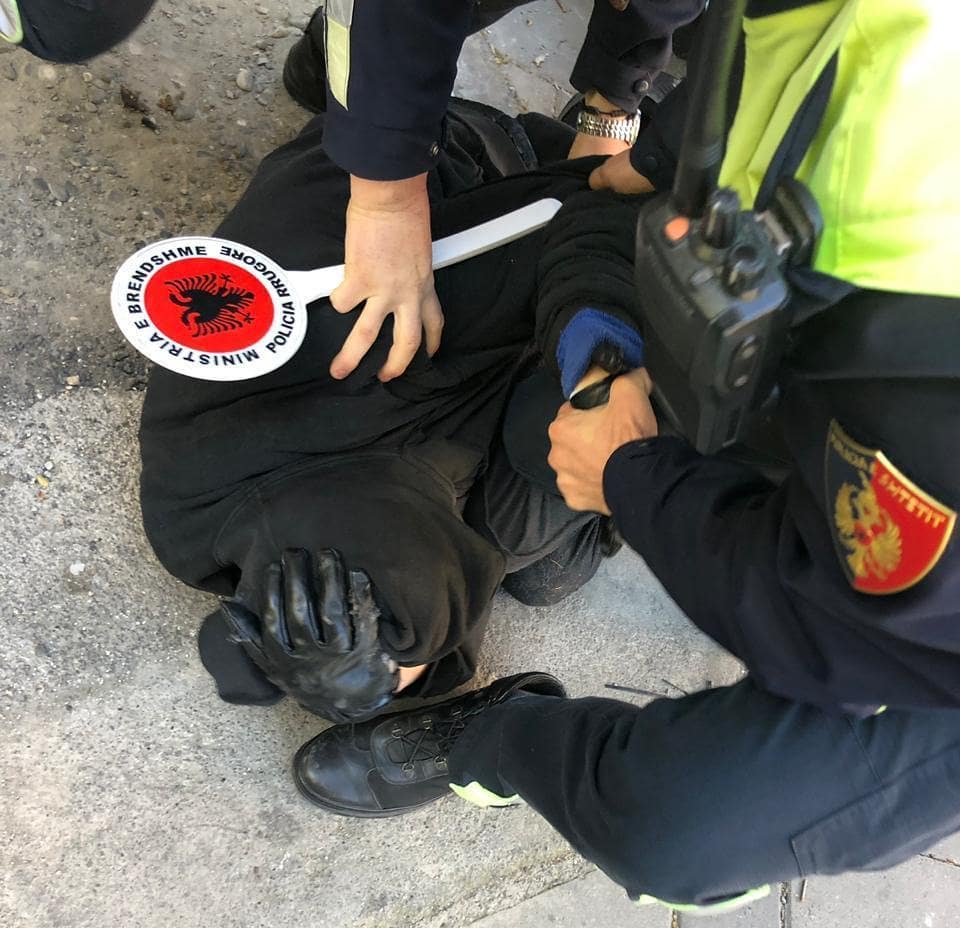 EMRAT/ Grabitja e pronarit të Exchange, arrestohen 3 persona