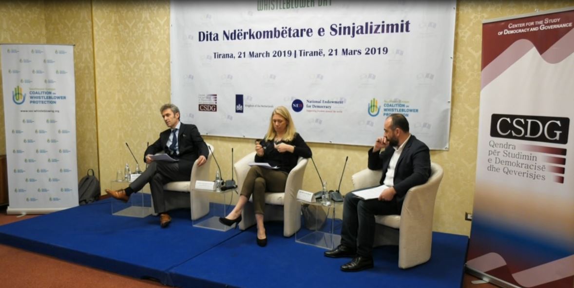 Sinjalizuesit nuk funksionuan, shqiptarët “paqe” me korrupsionin