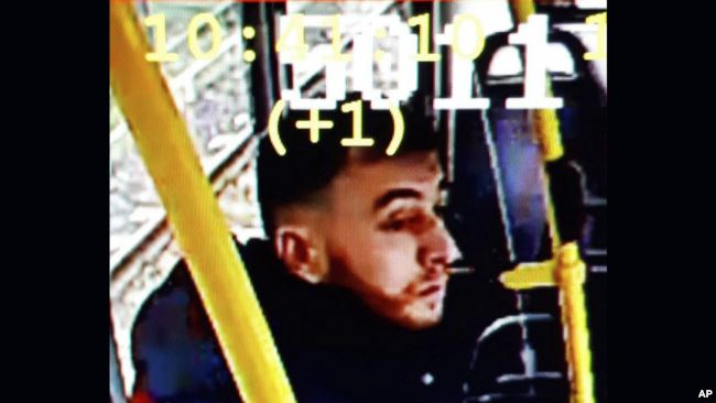 Vrau tre persona dhe plagosi pesë të tjerë, arrestohet në Holandë i dyshuari për sulmin në tramvaj