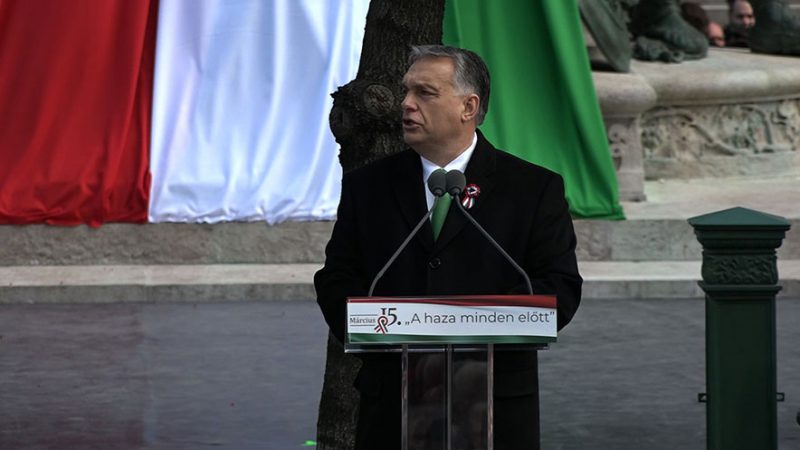 Sfidat ndaj Brukselit, Orban përjashtohet nga PPE