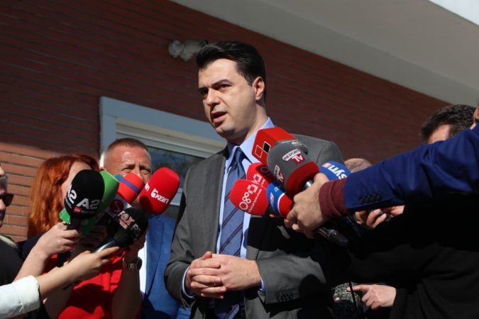 Basha mbledh Kryesinë e PD-së, zbulohet porosia për 16 marsin
