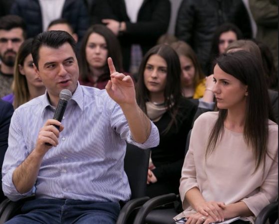 Besnik Mustafaj flet për vendimin e Rudina Hajdarit