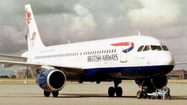 Avioni ngatërron rrugë!