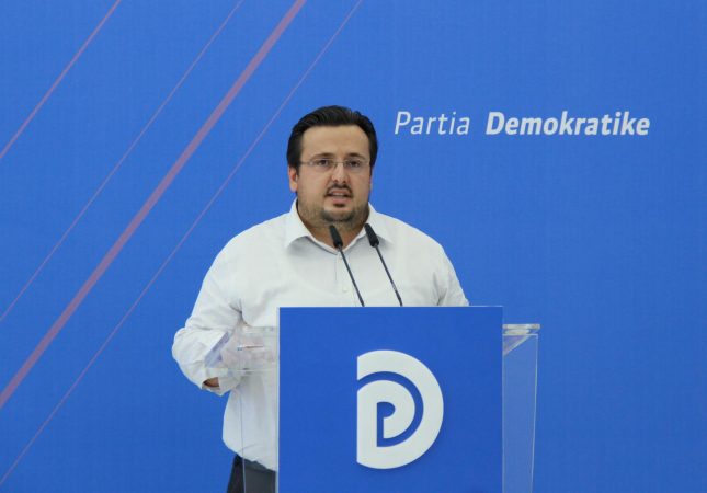 Denoncimi i Telitit: Si e detyron Veliaj administratën të shkojë në Kongres