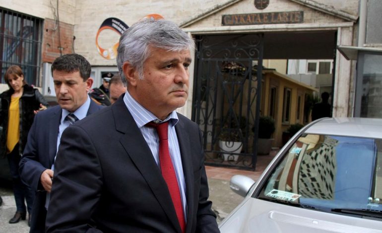 Avokati i Tahirit: Prokuroria nuk ka “as” nën mëngë, do kërkojmë…