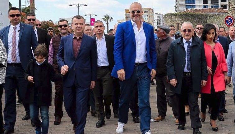 “Lala e feston më 14, Luli më 16, ndërsa lali Eri më 17”, batutat e Ramës për Ditën e Verës