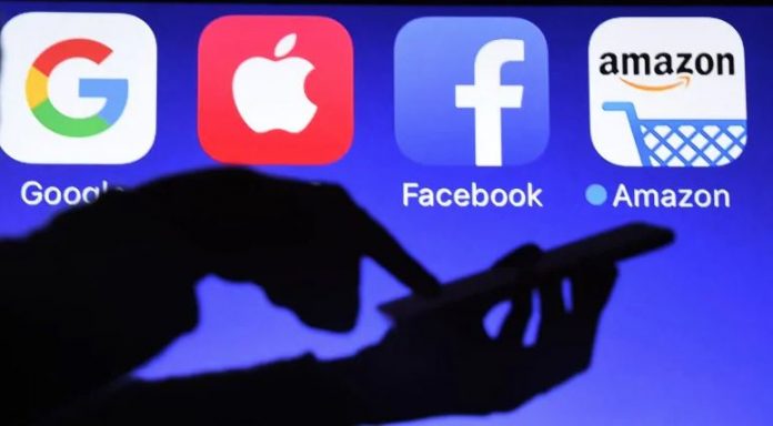 Parisi paraqet një taksë të re për gjigantët e internetit