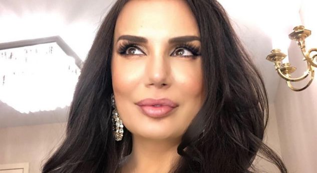 ‘Çmendet’ Albërija, poston foto ekstremisht provokuese nga shtrati