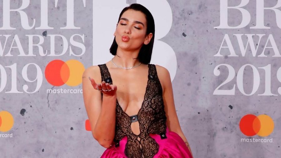 Nuk ka të ndalur, Dua Lipa fiton dhe dy çmime tjera