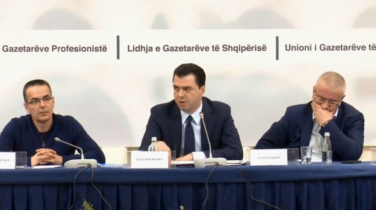 PD tryezë me gazetarë, Basha: Pa media të lirë, nuk ka demokraci