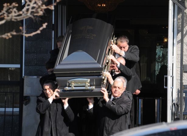 Shifra marramendëse për funeralin e bosit mafioz