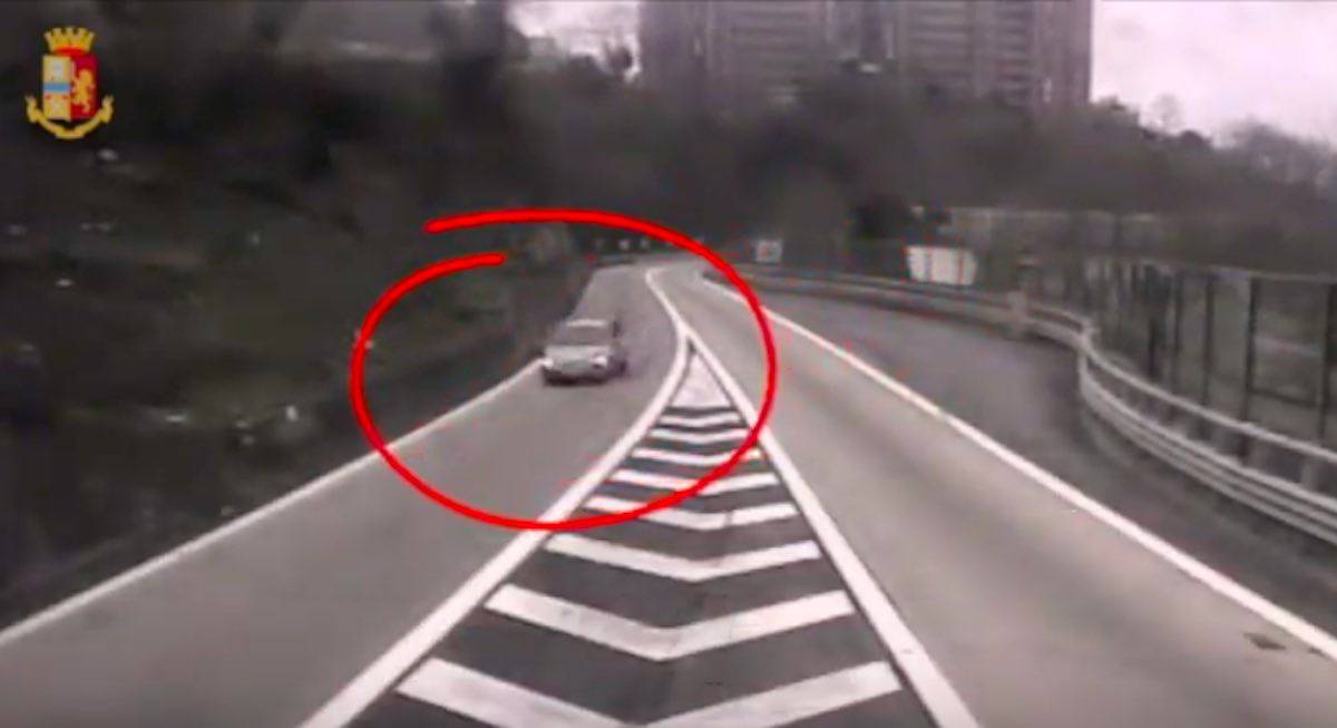 VIDEO/ Shqiptari ngatërron rrugën, bën gafën e madhe që do shkaktonte tragjedi