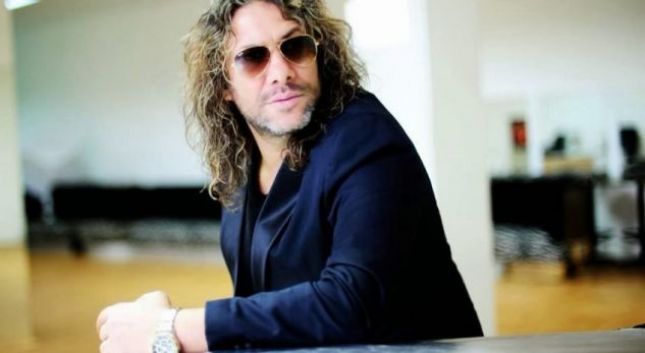 Këngëtarit shqiptar i ndalohet hyrja në SHBA