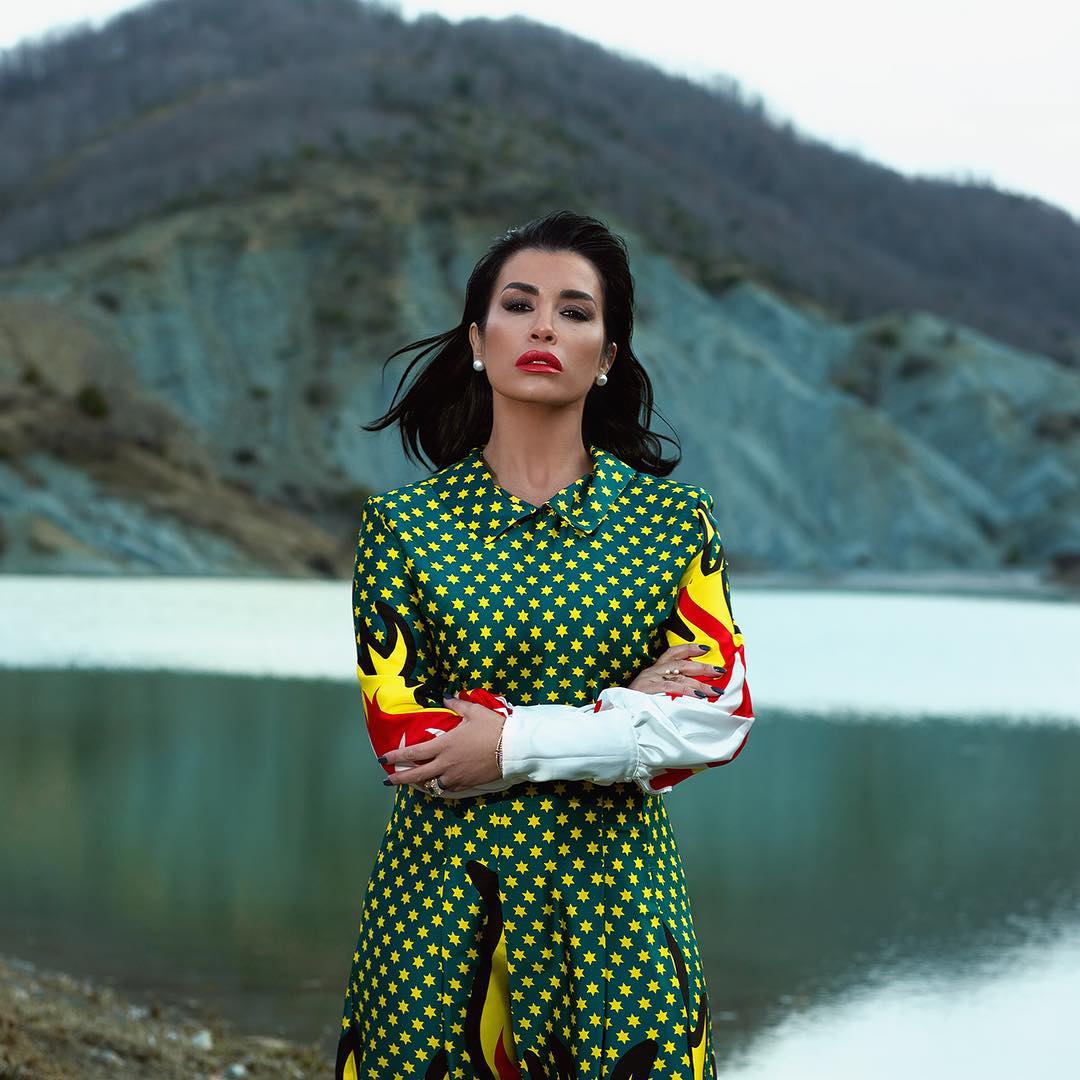 Jonida Maliqi rrëfen pse nuk i ka folur për 3 vite Ermal Mamaqit