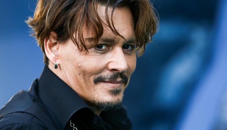 Johnny Depp përfundon në spital gjatë xhirimeve në Mal të Zi
