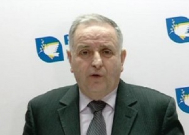 Dorëzoi formularin e dekriminalizimit, Karamelo: Dule do të vepronte si unë