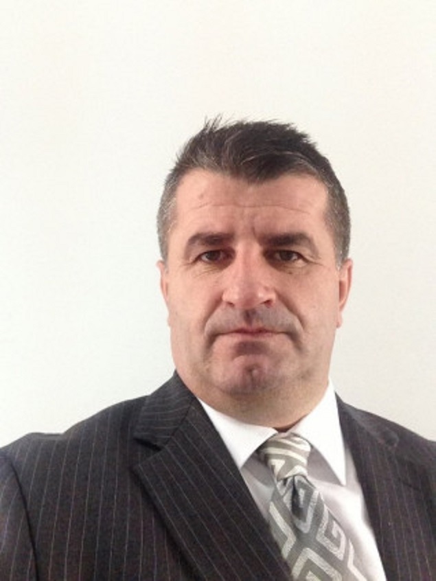 Tjetër tradhtar nga PD, merr mandatin dhe zëvendëson Dashamir Shehin