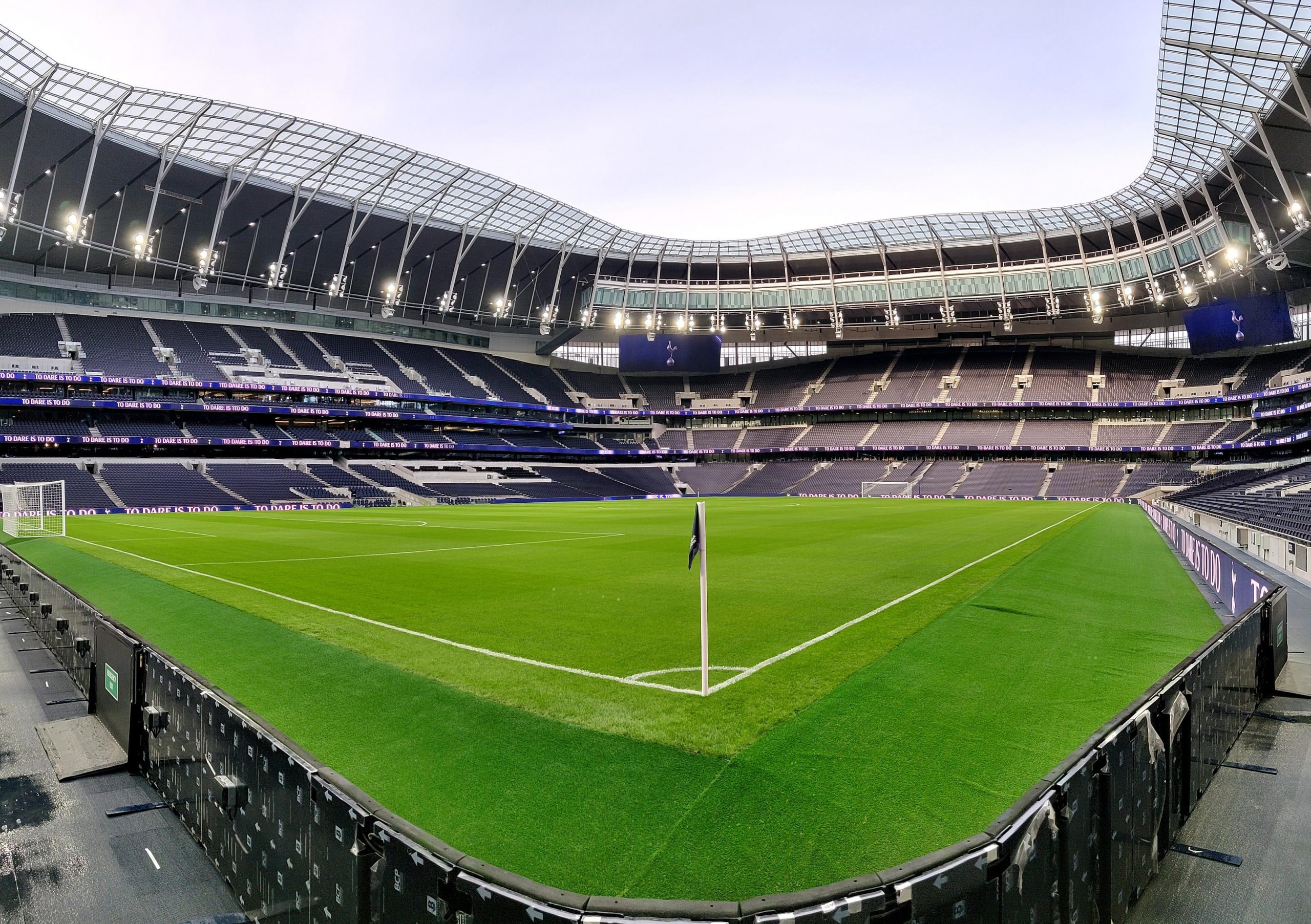 Kushtoi 1 miliard euro, por në stadiumin e Totenhemit mungon një detaj qesharak