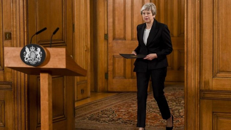 Brexit ende pa marrëveshje, May: Nuk më mbështesin deputetët