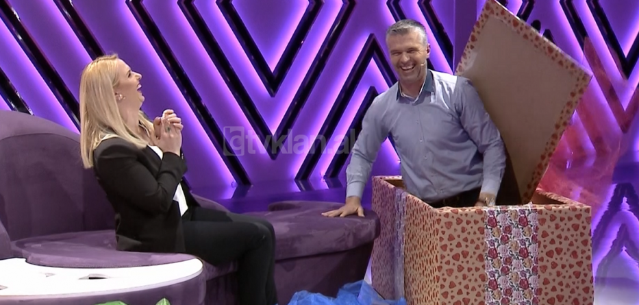 Një surprizë për mbretëreshën e zemrës&#8230;