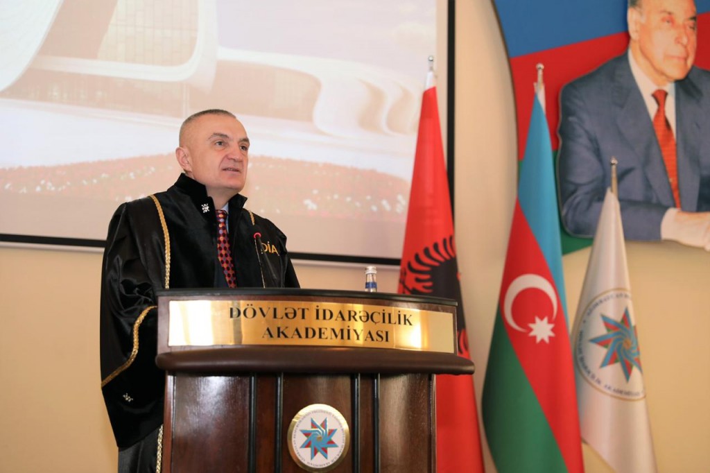 Meta nderohet me titullin “Doctor Honoris Causa” në Azerbajxhan