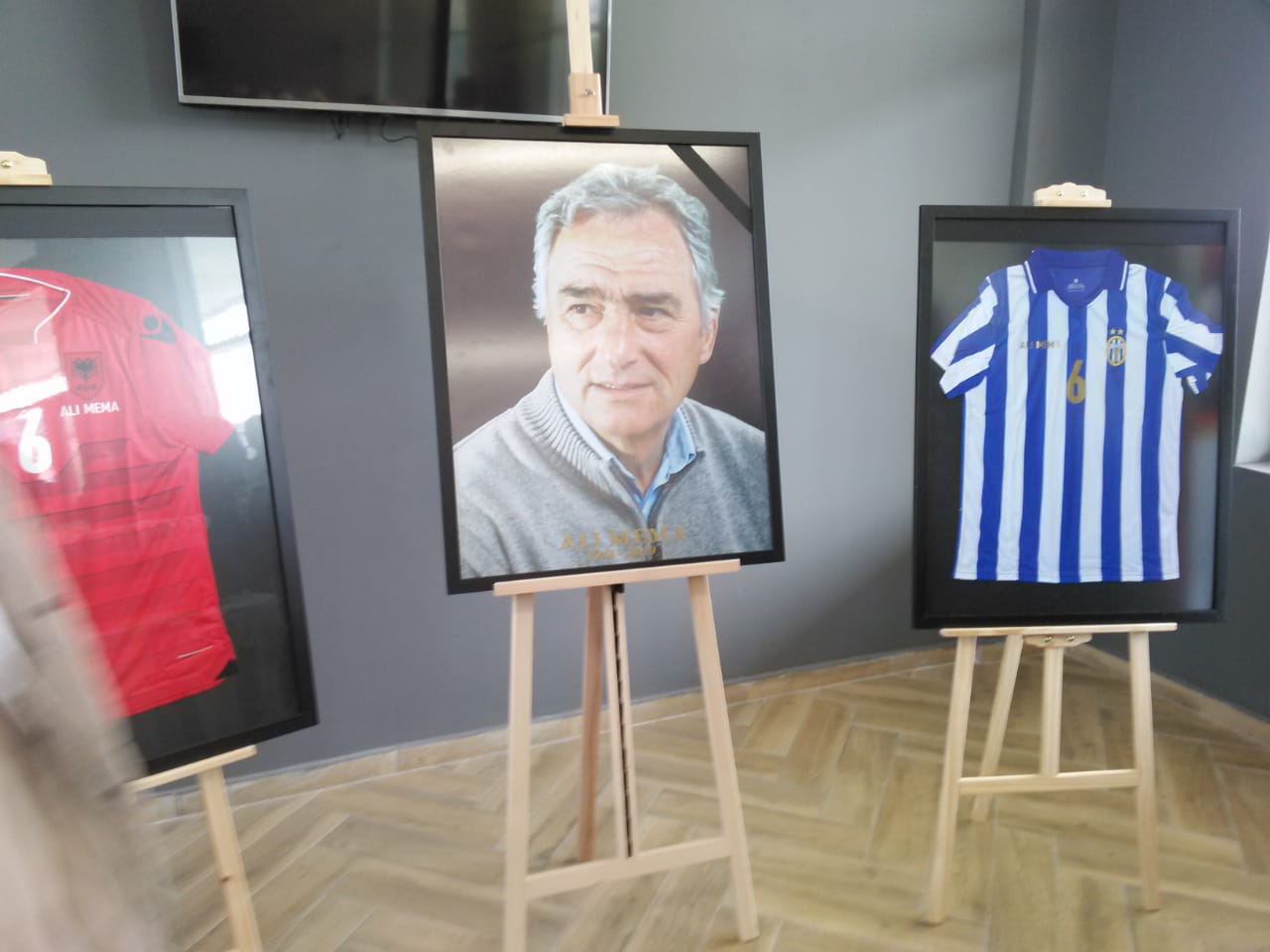 “Një model për shoqërinë”, Ali Mema përcillet për në banesën e fundit