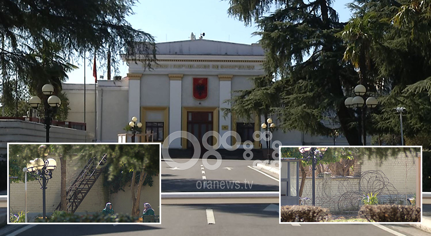 Nesër protesta e opozitës, garda vendos shkallë për të larguar deputetët