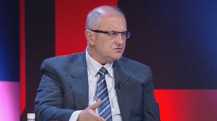 Petrit Vasili e thotë troç: Politika është zuskë e madhe