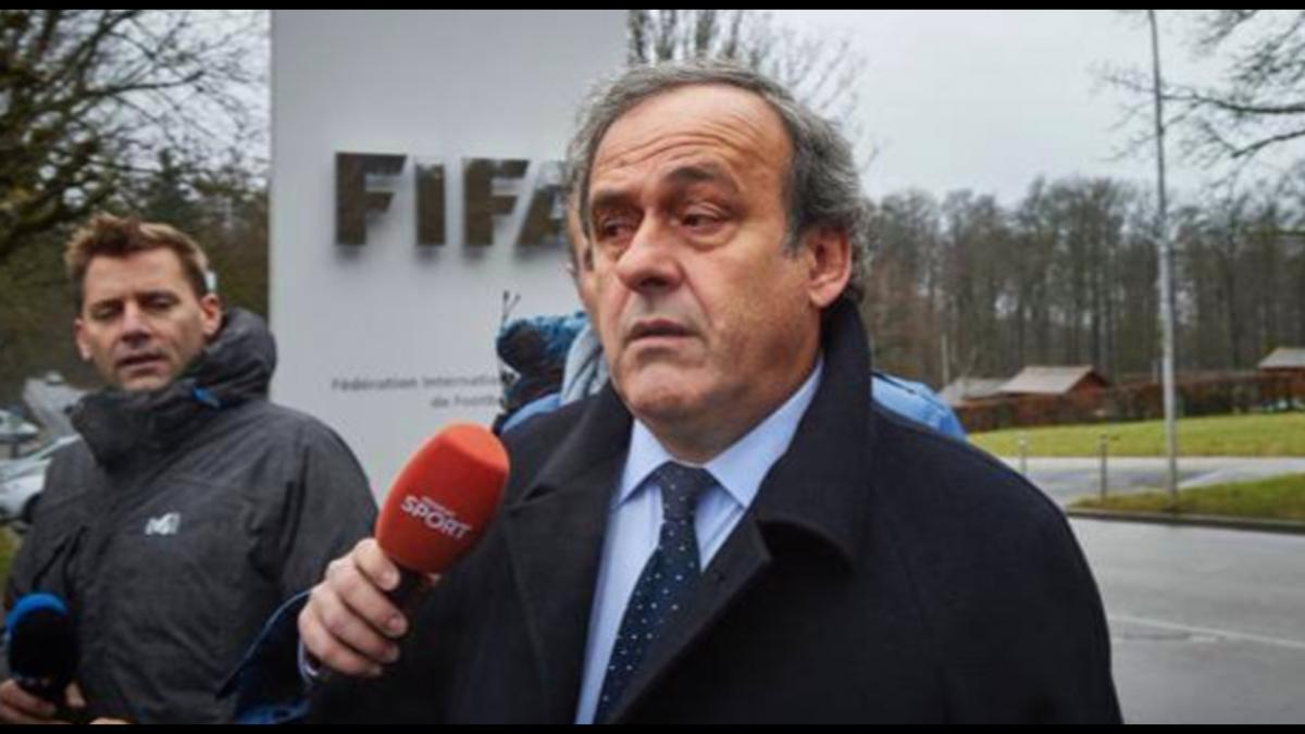 Platini: Më dënuan të mallkuarit e FIFA-s, VAR-i i bën arbitrat…