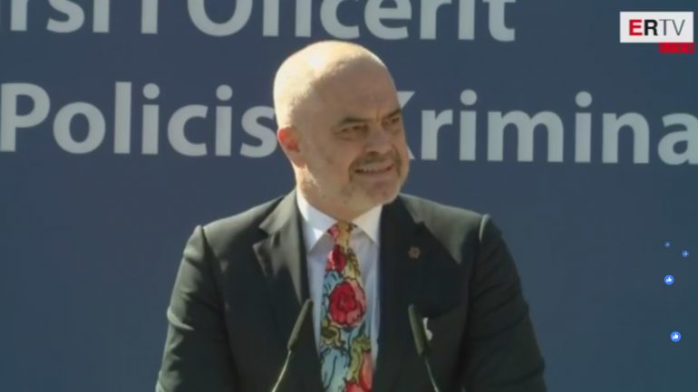 Rama: Tranzicion i butë për oficerët e moshuar, të pastrohet xhungla e policisë private