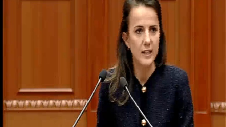Rudina Hajdari në Kuvend: Askush nuk mund ta gjykojë vendimin tim