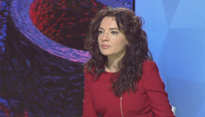 Gafa e Spiropalit: Don Kishoti, figurë komplekse e letërsisë shqiptare