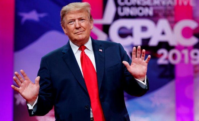 Shtëpia e Bardhë kritikon demokratët amerikanë: Po i bien në qafë Trumpit