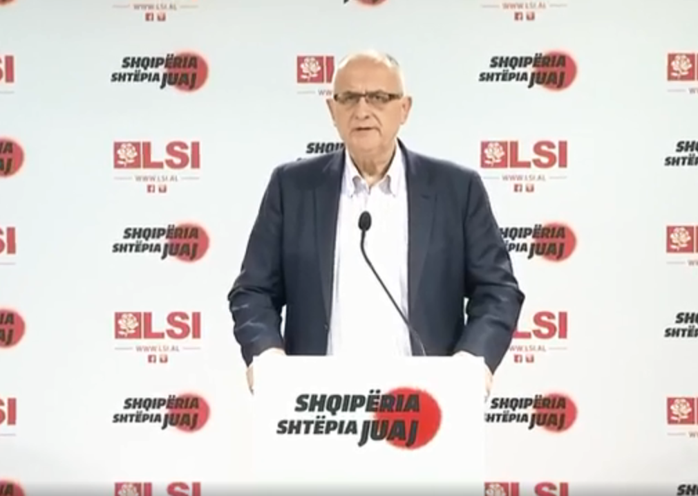 Thirrja e Vasilit për qytetarët: Nesër në sheshin e protestës, të çlirohemi nga kjo qeveri