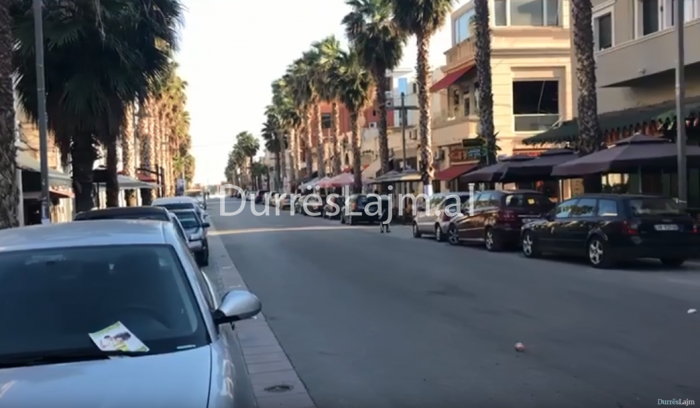 “Bashkia që duam”, bllokohen rrugët e Durrësit (VIDEO)